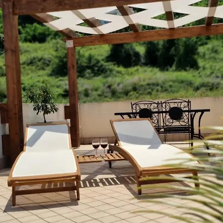 Апартаменты Magik Hill Пиццо