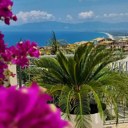 Апартаменты Magik Hill Пиццо